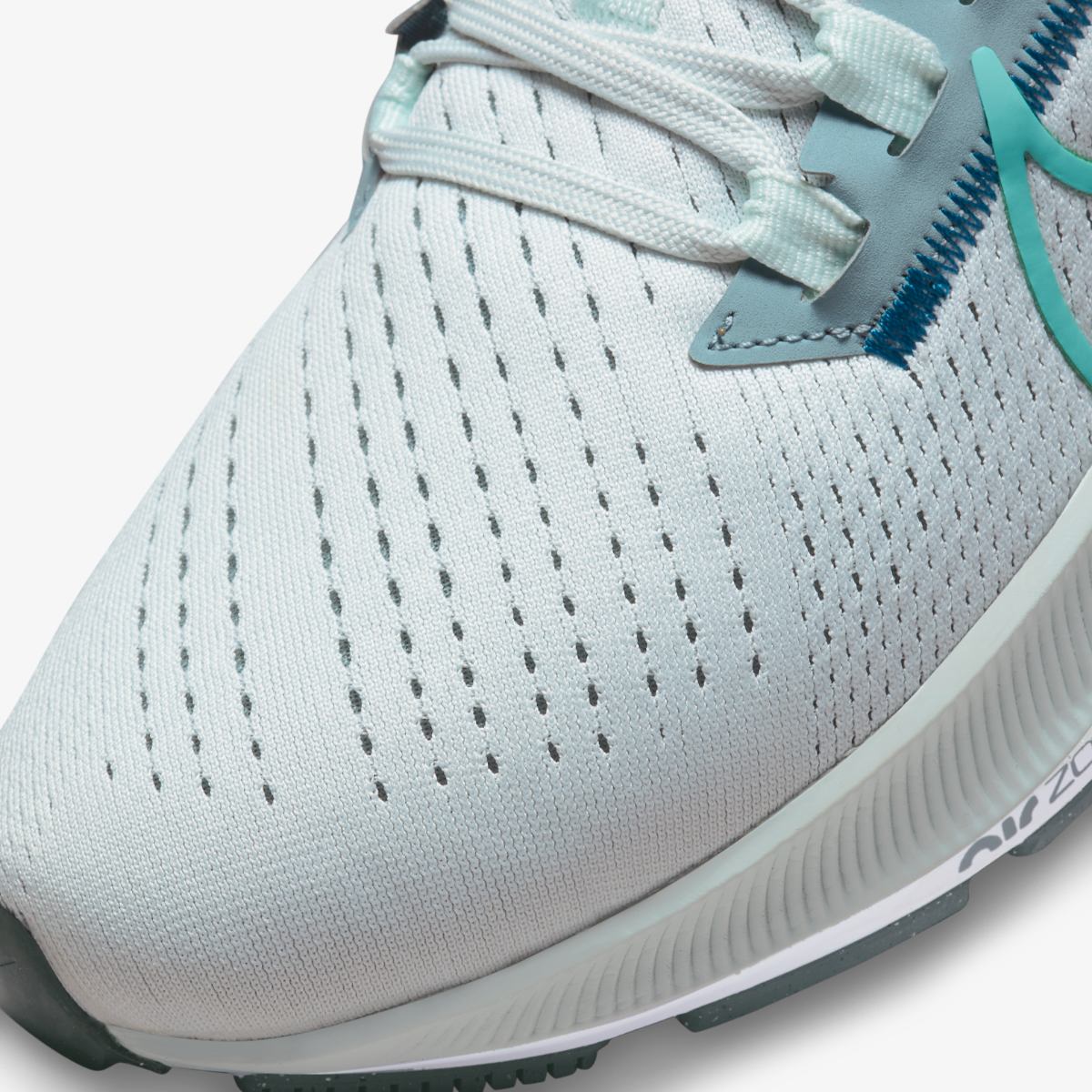 WMNS NIKE AIR ZOOM PEGASUS 38 SNEAKERS (CW7358-401)