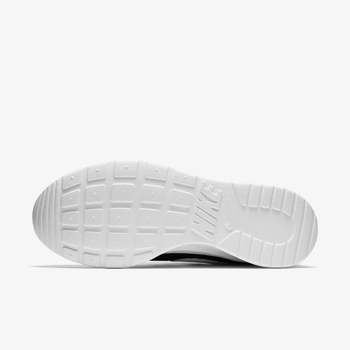 NIKE TANJUN SNEAKERS (812655-011)