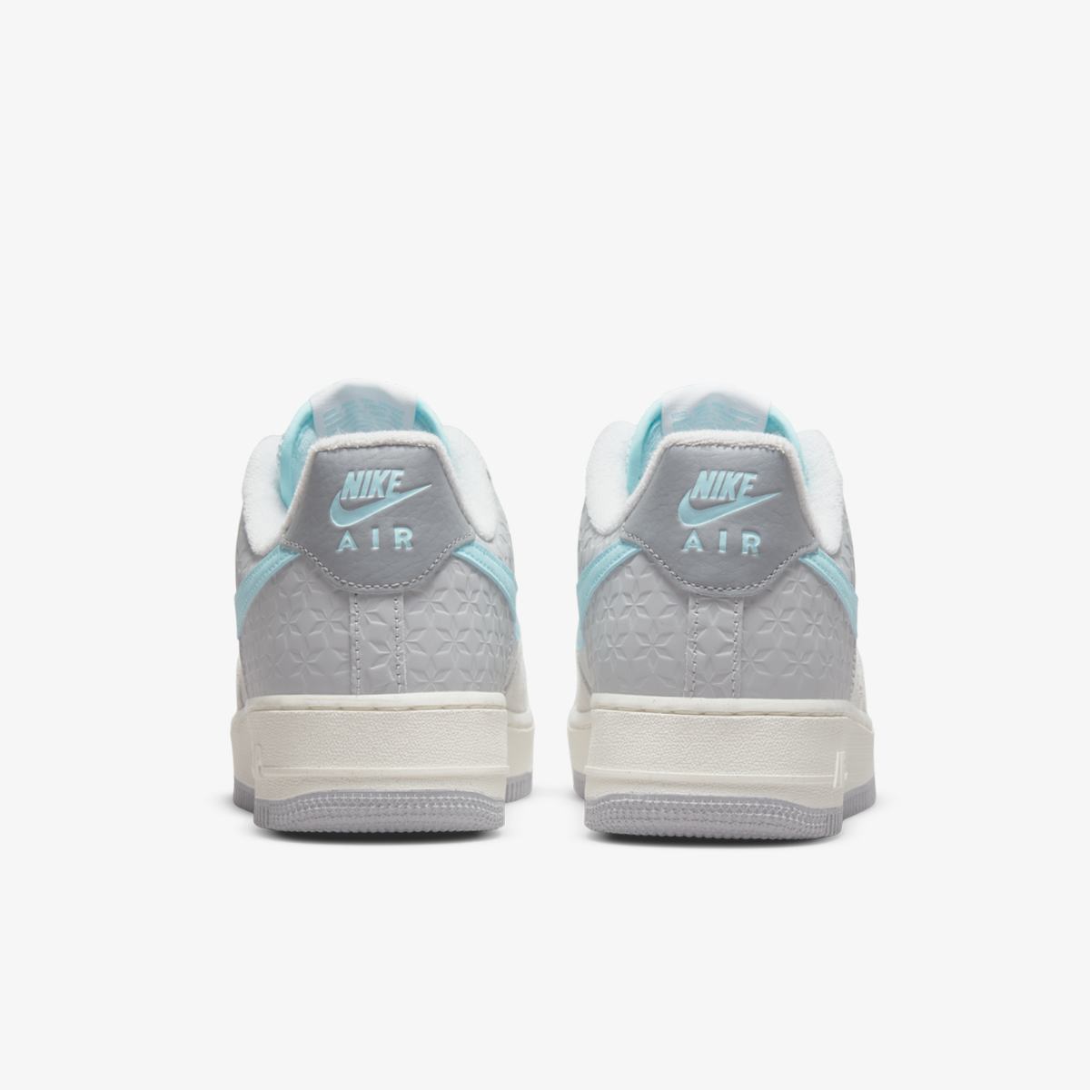 NIKE AIR FORCE 1 SNEAKERS (DQ0790-001)