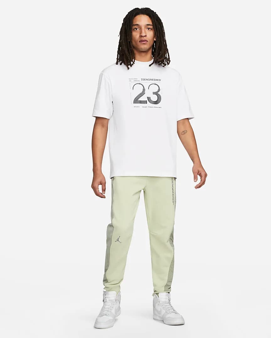 T-SHIRT JORDAN M J 23ENG STMT 85 SS TEE (DH8912-100)