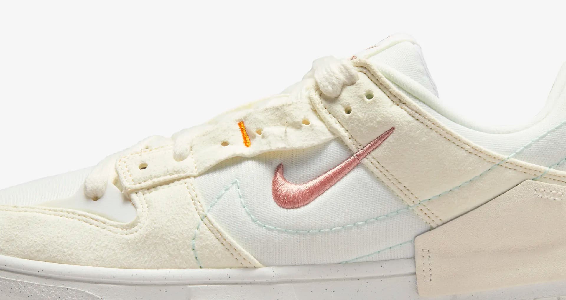 NIKE WMNS DUNK LOW DISRUPT 2 SNEAKERS (DH4402-100)