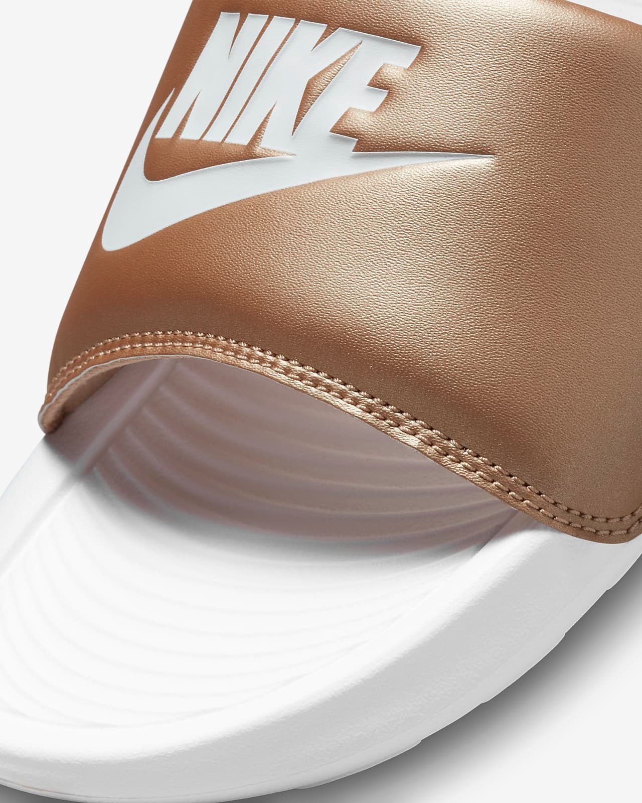 NIKE VICTORI ONE SLIDE SLIDES (CN9677-900)
