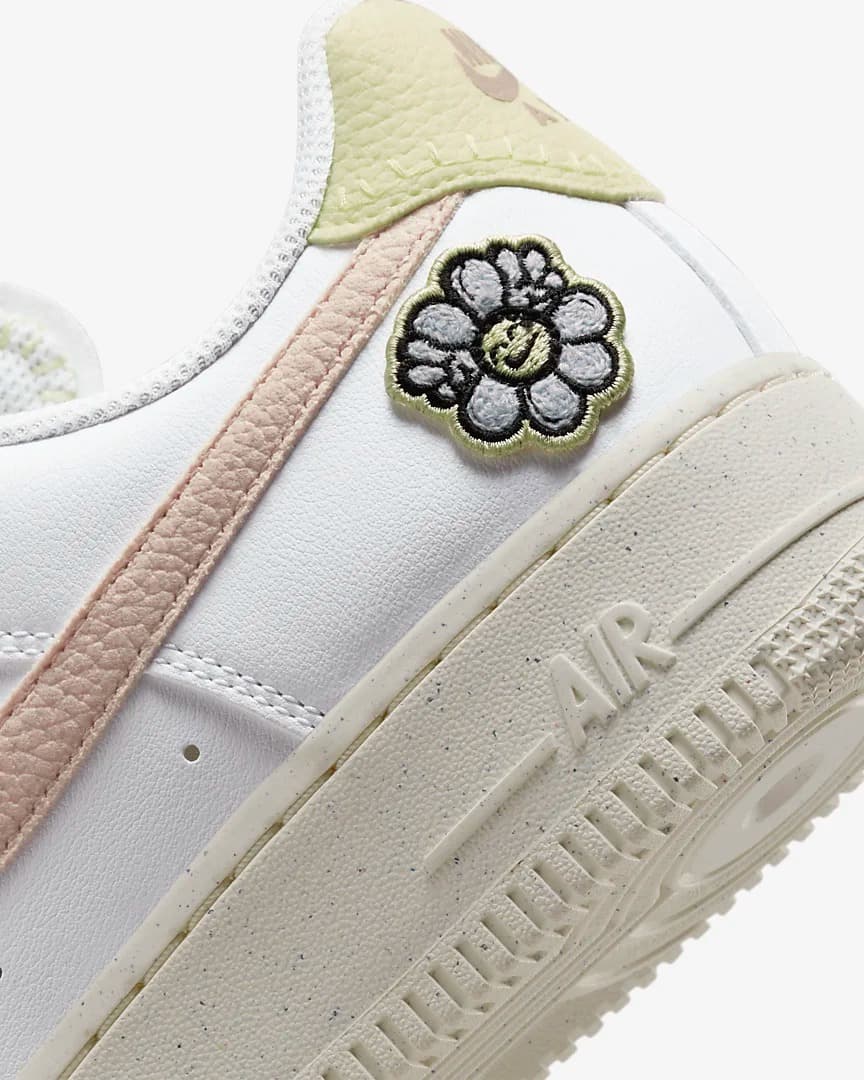 NIKE WMNS AIR FORCE 1 '07 SE NN SNEAKERS (DJ6377-100)