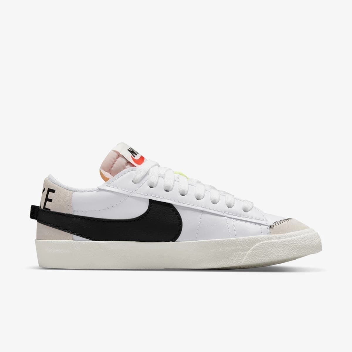 КЕДИ NIKE BLAZER LOW 77 JUMBO (DN2158-101)