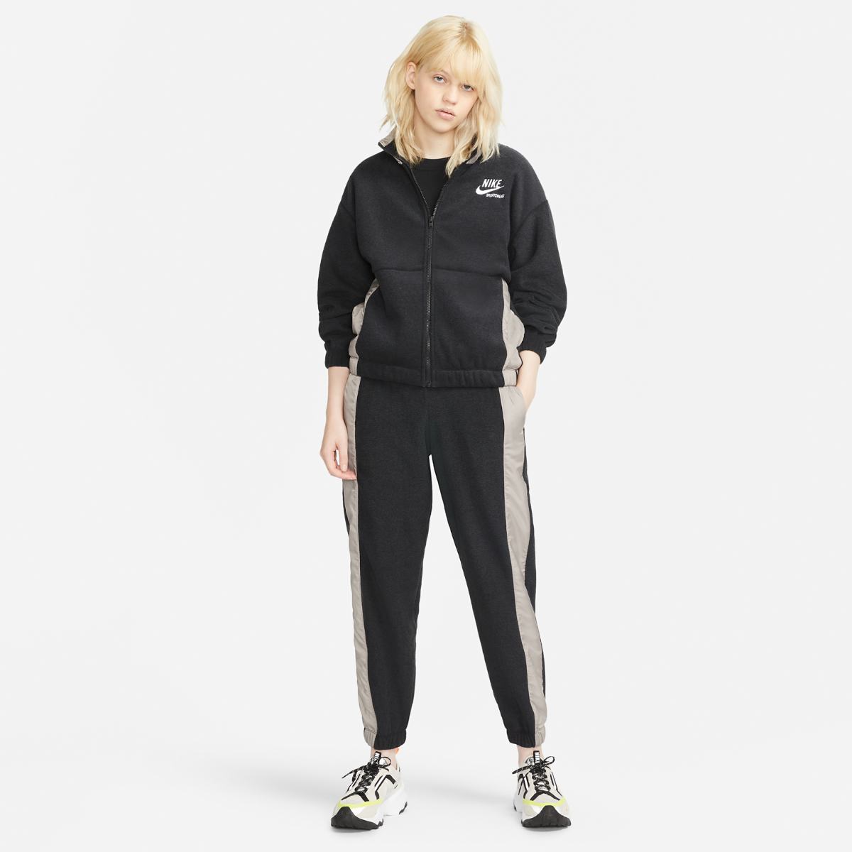 SWEATSHIRT NIKE W NSW PLSH JKT HTG (DD5712-010)