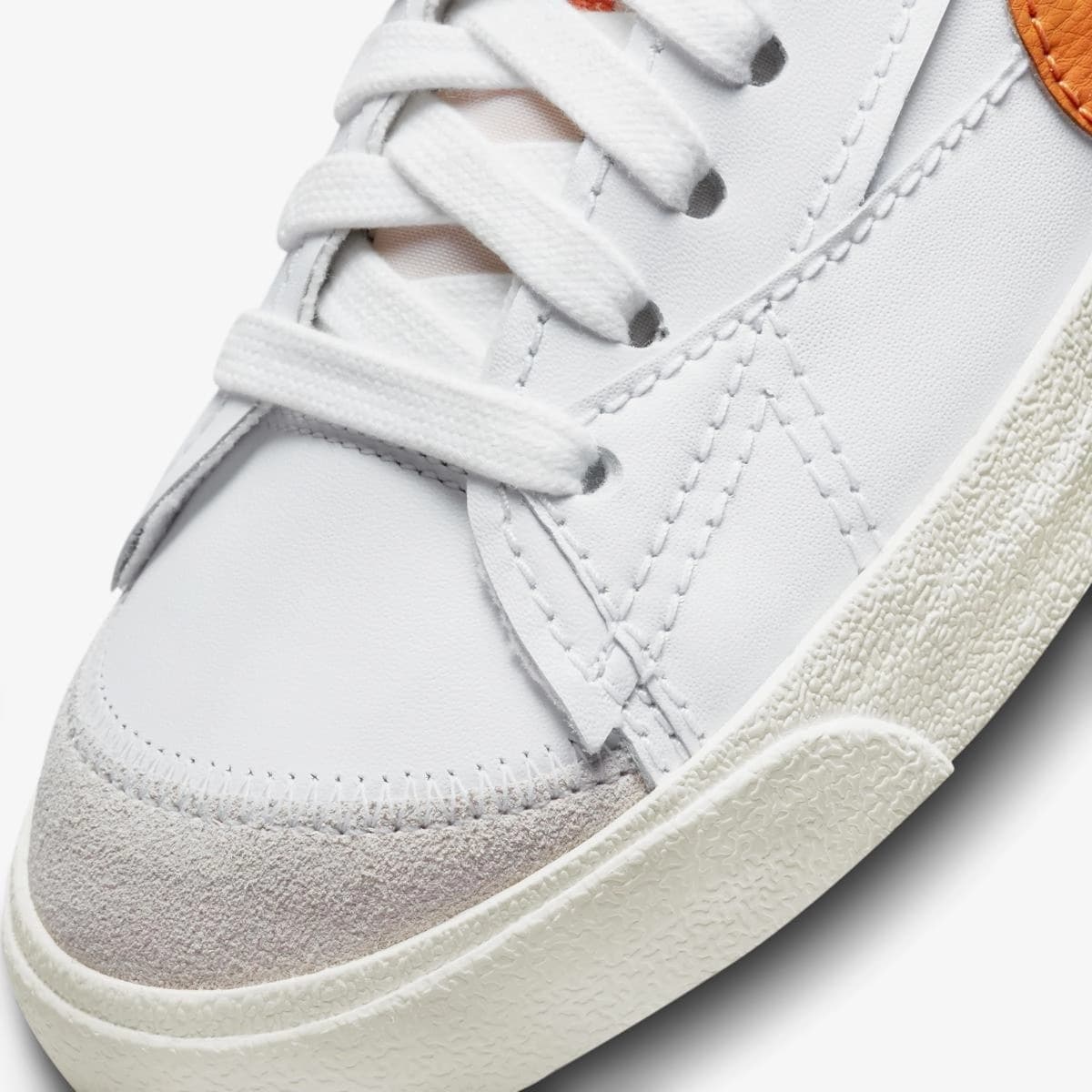 SNEAKERS NIKE BLAZER LOW 77 JUMBO (DN2158-100)