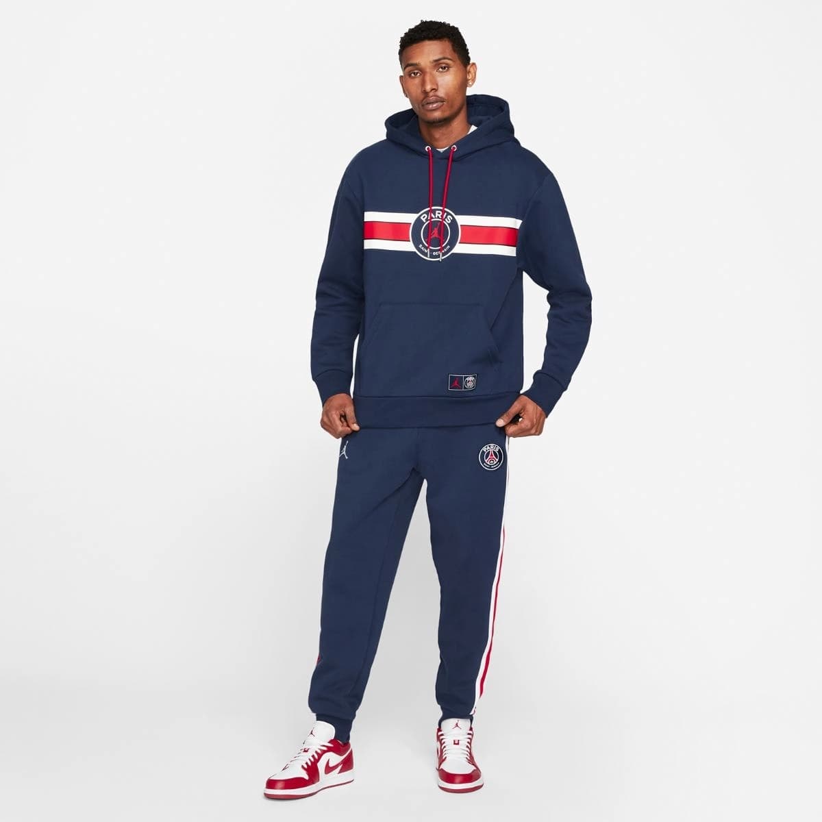 ТОЛСТОВКА JORDAN M J PSG FLEECE PO (DJ3928-410)