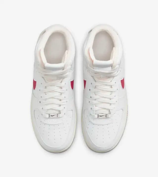 КРОСІВКИ NIKE W AF1 SCULPT (DC3590-100)