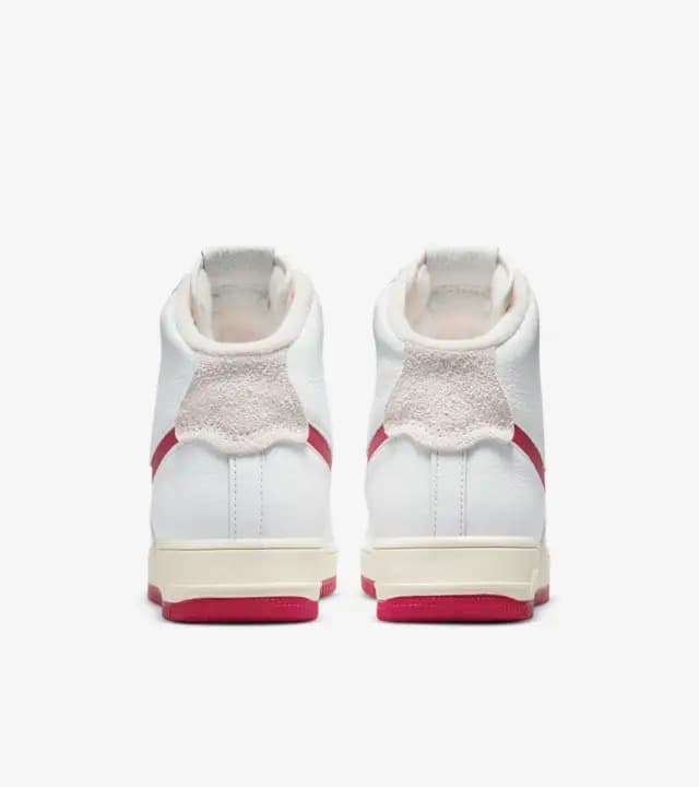 КРОСІВКИ NIKE W AF1 SCULPT (DC3590-100)