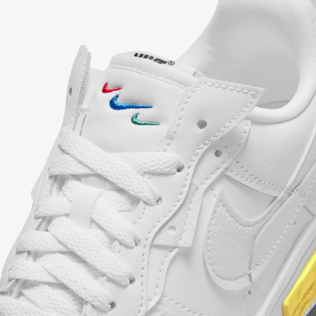 SNEAKERS NIKE W AIR FORCE 1 FONTANKA (DA7024-101)