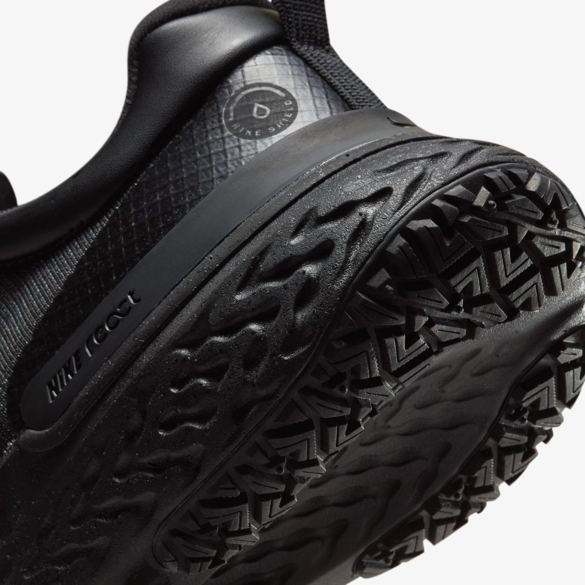 КРОСІВКИ NIKE REACT MILER 2 SHIELD (DC4064-002)