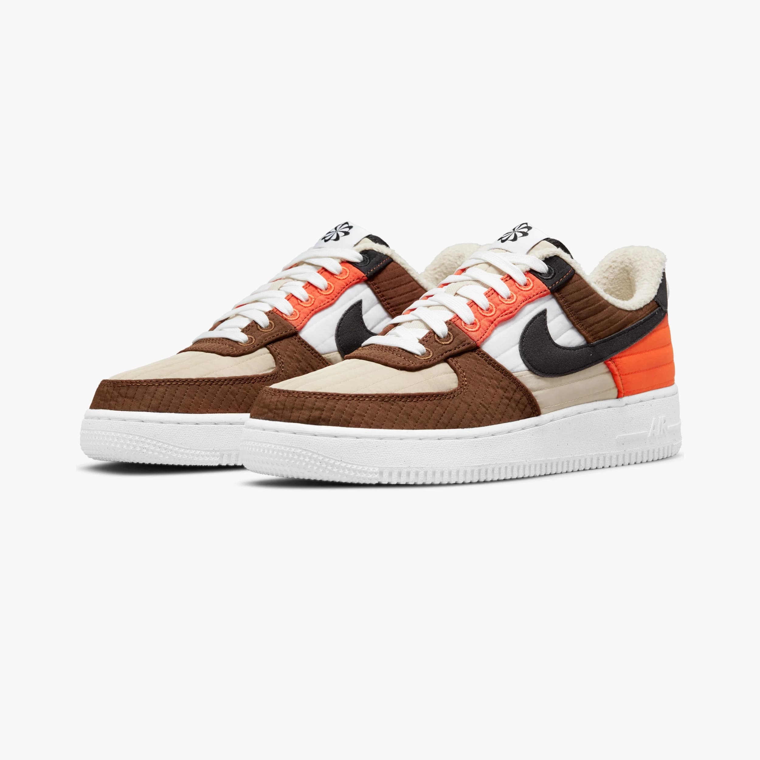 SNEAKERS NIKE WMNS AIR FORCE 1 07 LXX NN (DH0775-200)