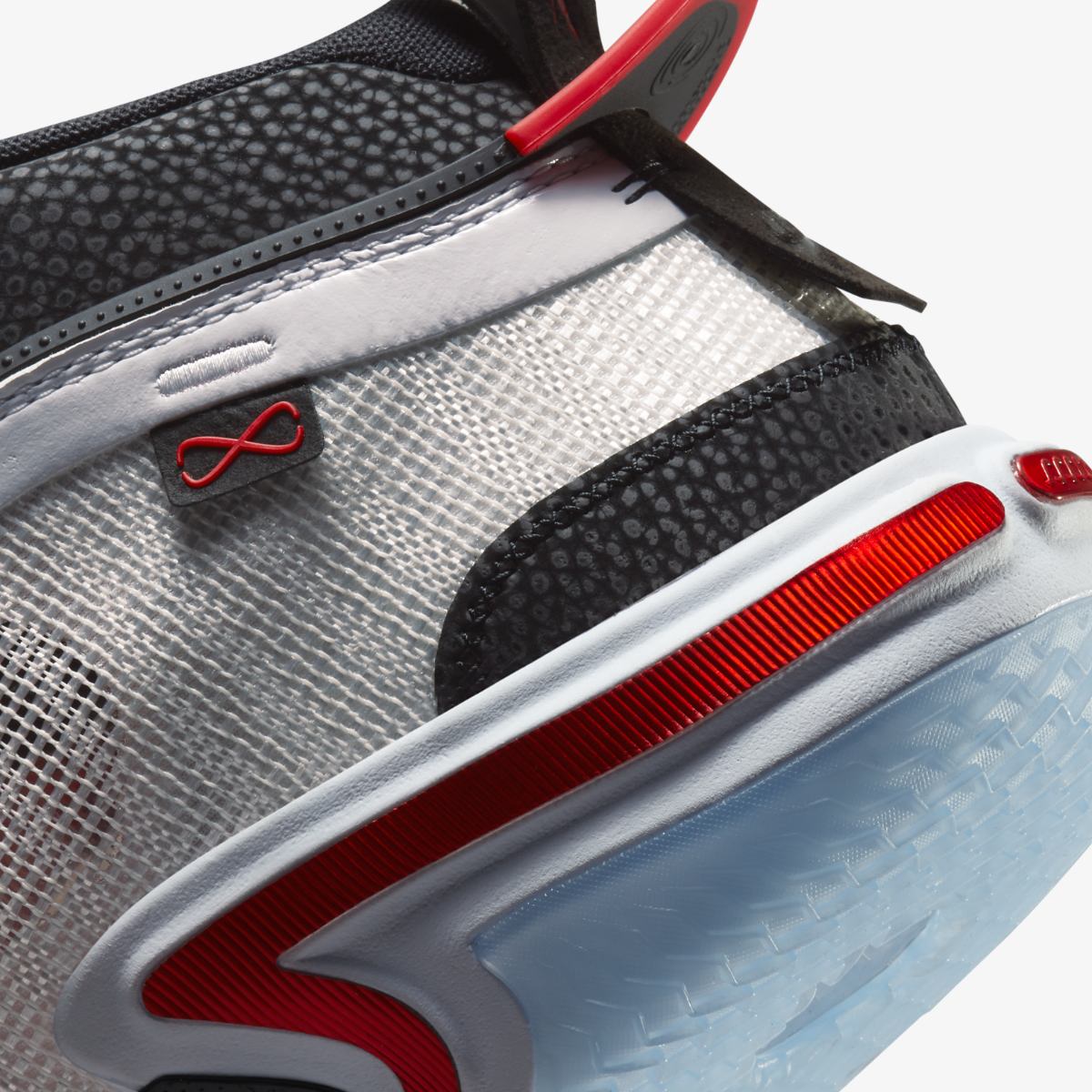 AIR JORDAN XXXVI SNEAKERS (CZ2650-100)