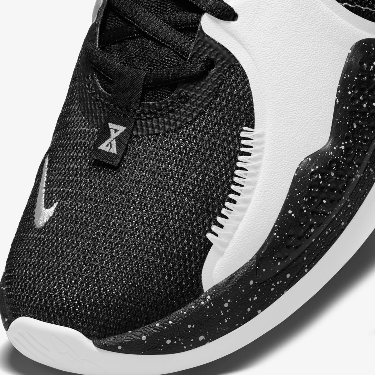 КРОСІВКИ NIKE PG 5 (CW3143-003)