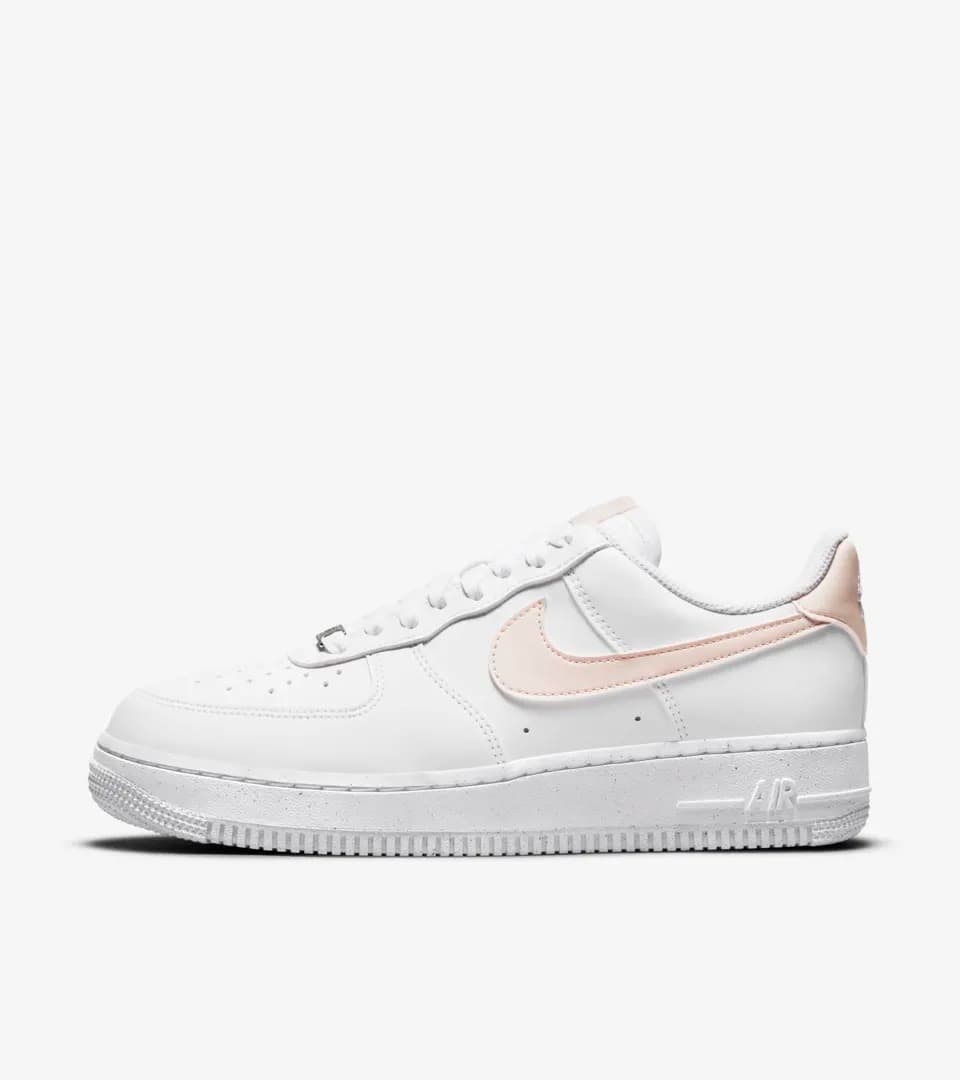 КРОСІВКИ NIKE W AIR FORCE 1 07 NEXT NATURE (DC9486-100)