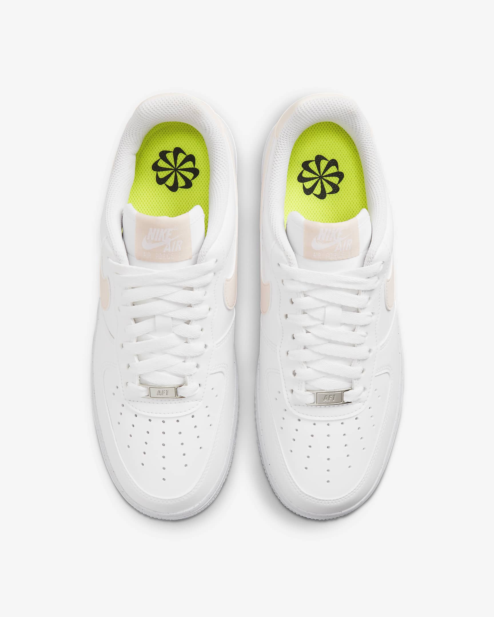 КРОСІВКИ NIKE W AIR FORCE 1 07 NEXT NATURE (DC9486-100)