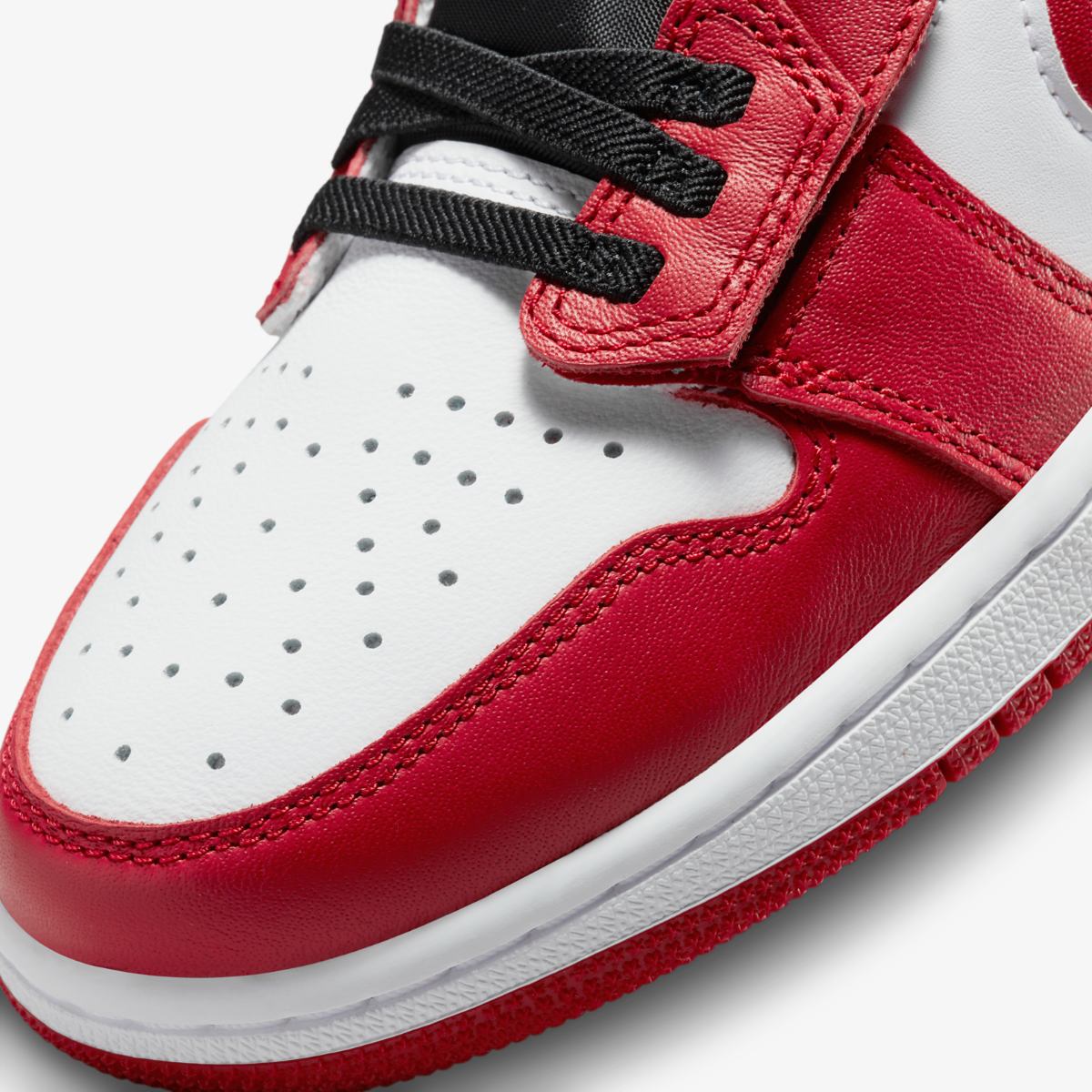 AIR JORDAN 1 LOW FLYEASE SNEAKERS (DM1206-163)