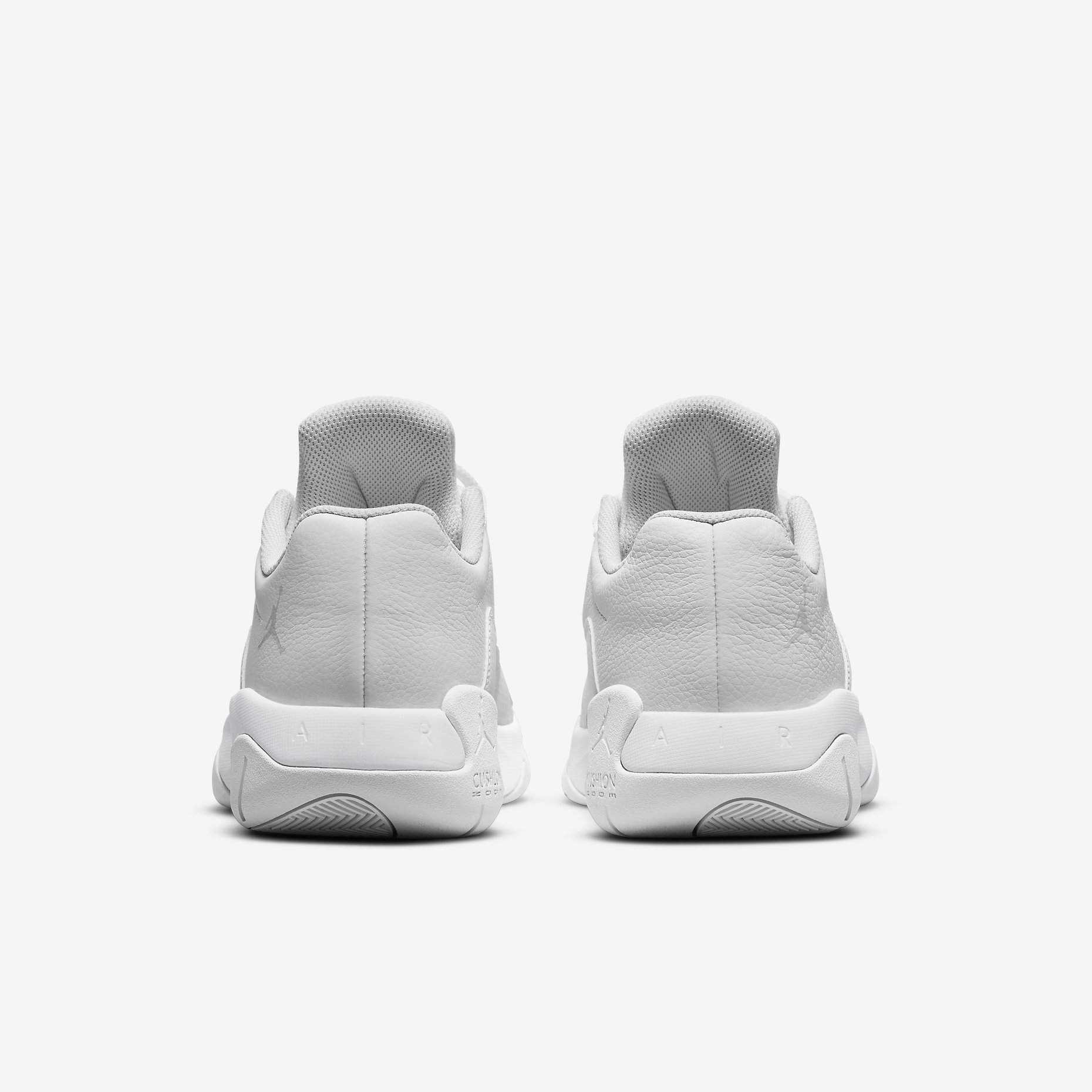 AIR JORDAN 11 CMFT LOW SNEAKERS (CW0784-101)