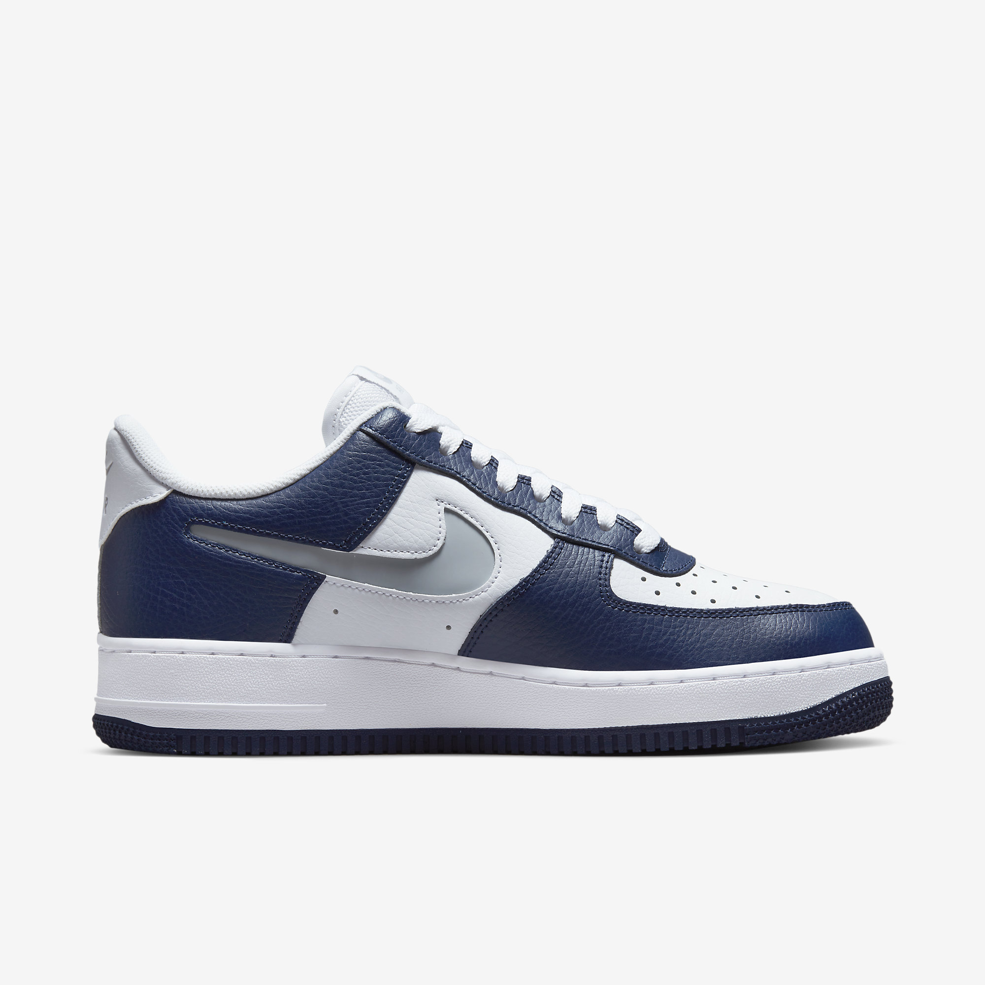 SNEAKERS NIKE AIR FORCE 1 07 LV8 (DV3501-400)