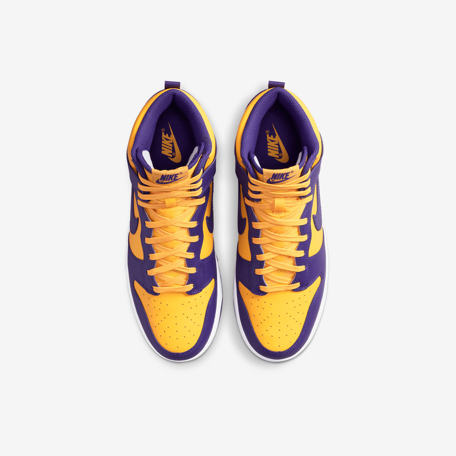 NIKE DUNK HI RETRO SNEAKERS (DD1399-500)