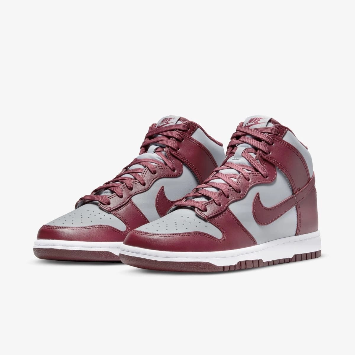 NIKE DUNK HI RETRO SNEAKERS (DD1399-600)