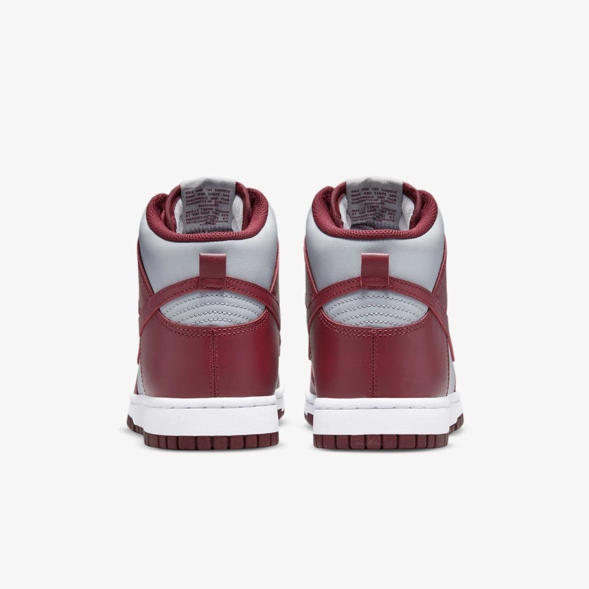 NIKE DUNK HI RETRO SNEAKERS (DD1399-600)