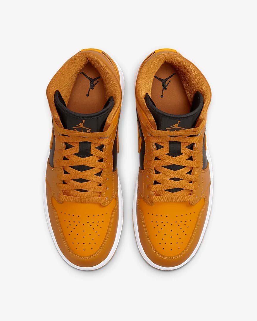 WMNS AIR JORDAN 1 MID SNEAKERS (BQ6472-700)