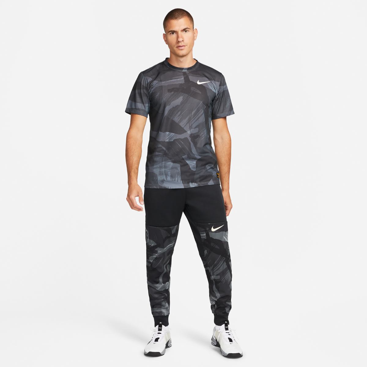 ШТАНЫ NIKE M NK TF PANT TAPER CAMO (DQ6618-010)