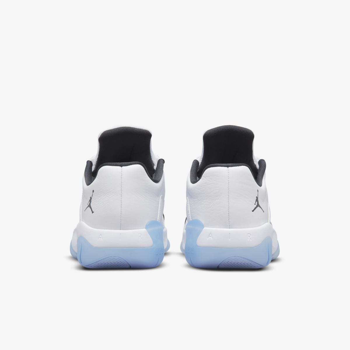 КРОССОВКИ AIR JORDAN 11 CMFT LOW (DV2207-100)