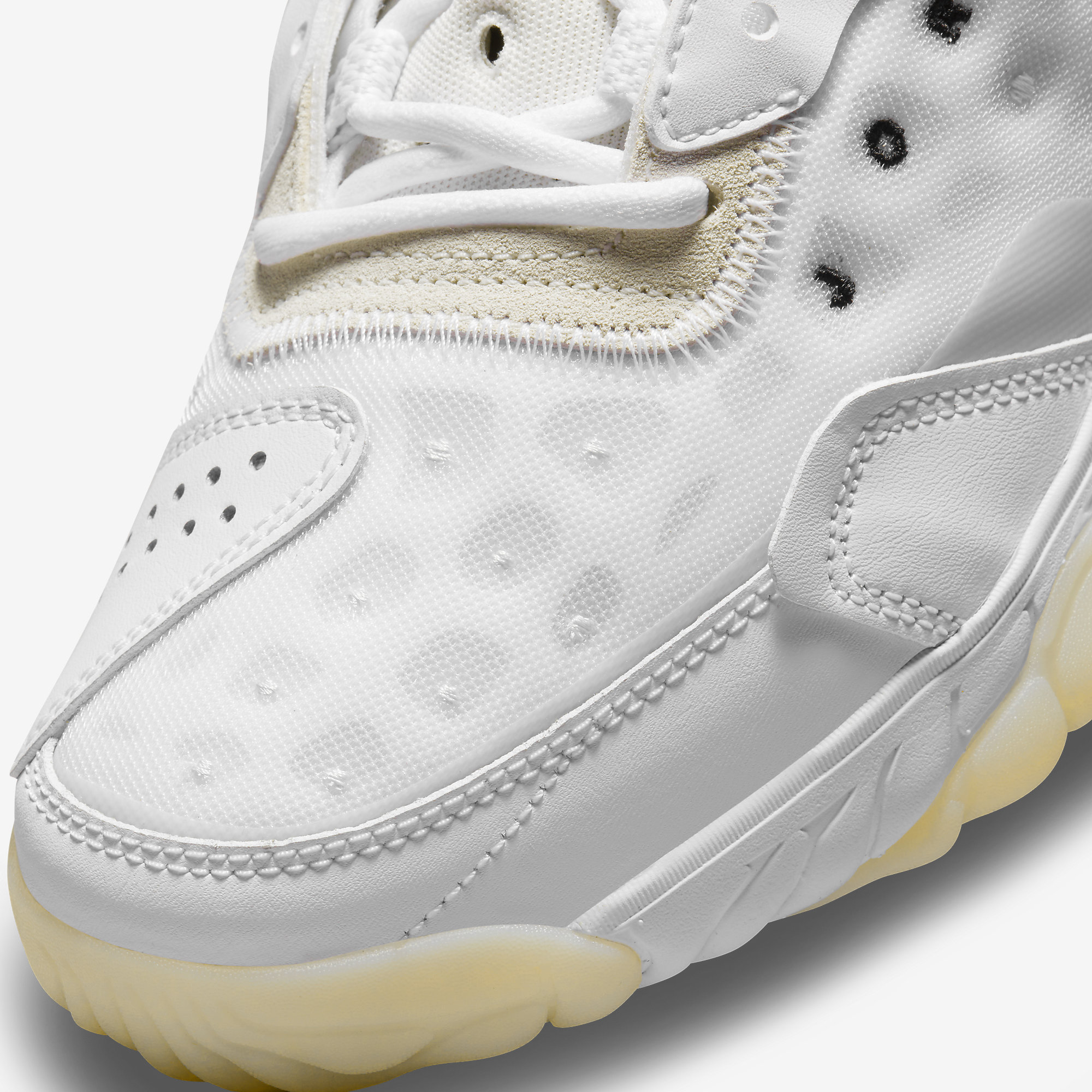 JORDAN DELTA 2 SNEAKERS (CV8121-102)