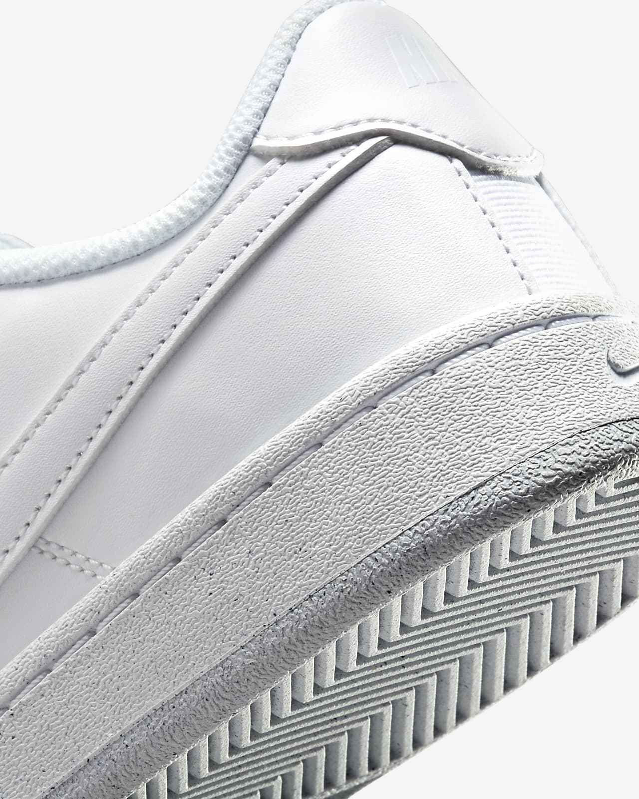 NIKE WMNS COURT ROYALE 2 NN SNEAKERS (DH3159-100)