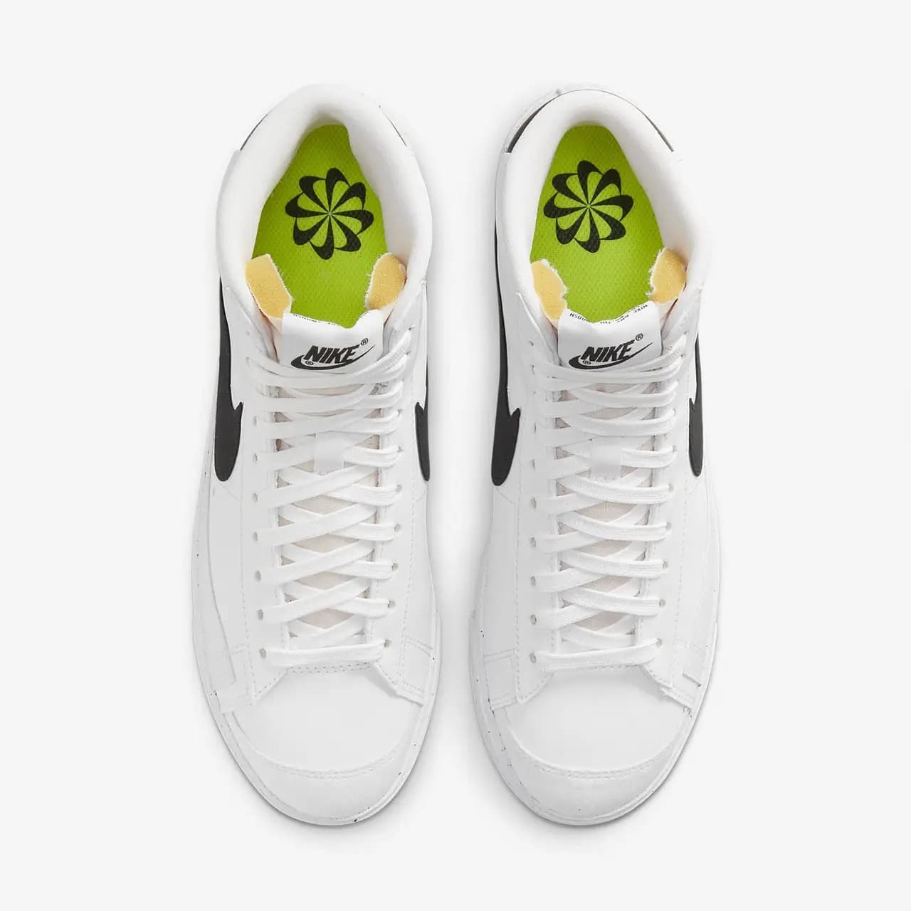КРОСІВКИ NIKE W BLAZER MID 77 NEXT NATURE (DO1344-101)