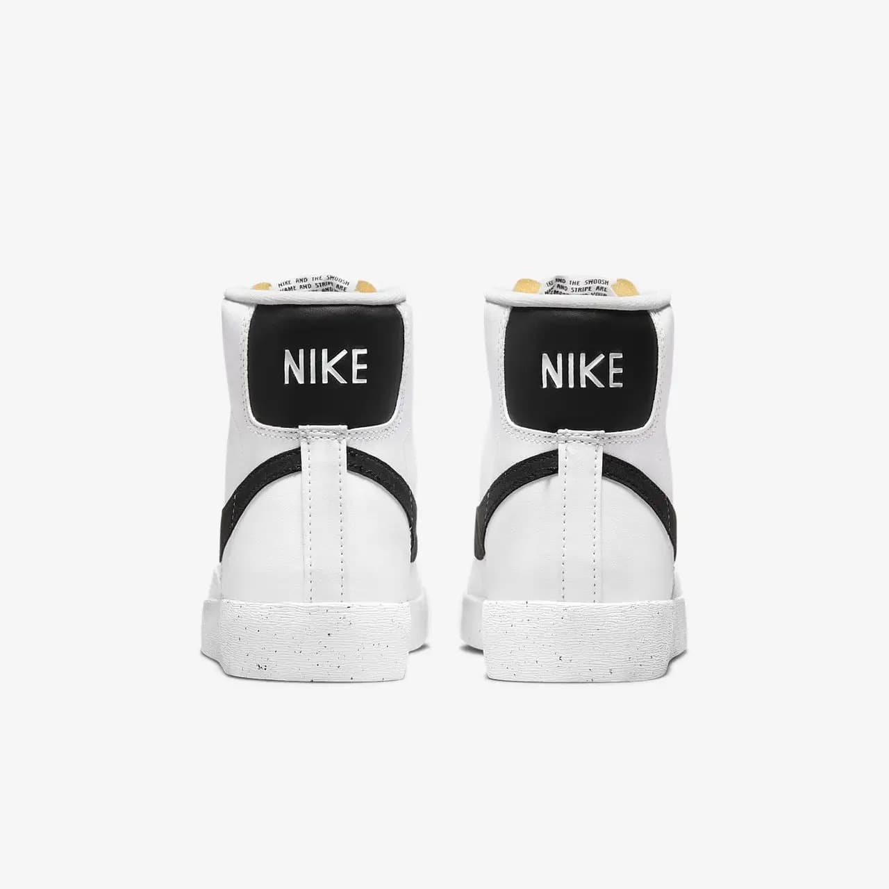 КРОСІВКИ NIKE W BLAZER MID 77 NEXT NATURE (DO1344-101)
