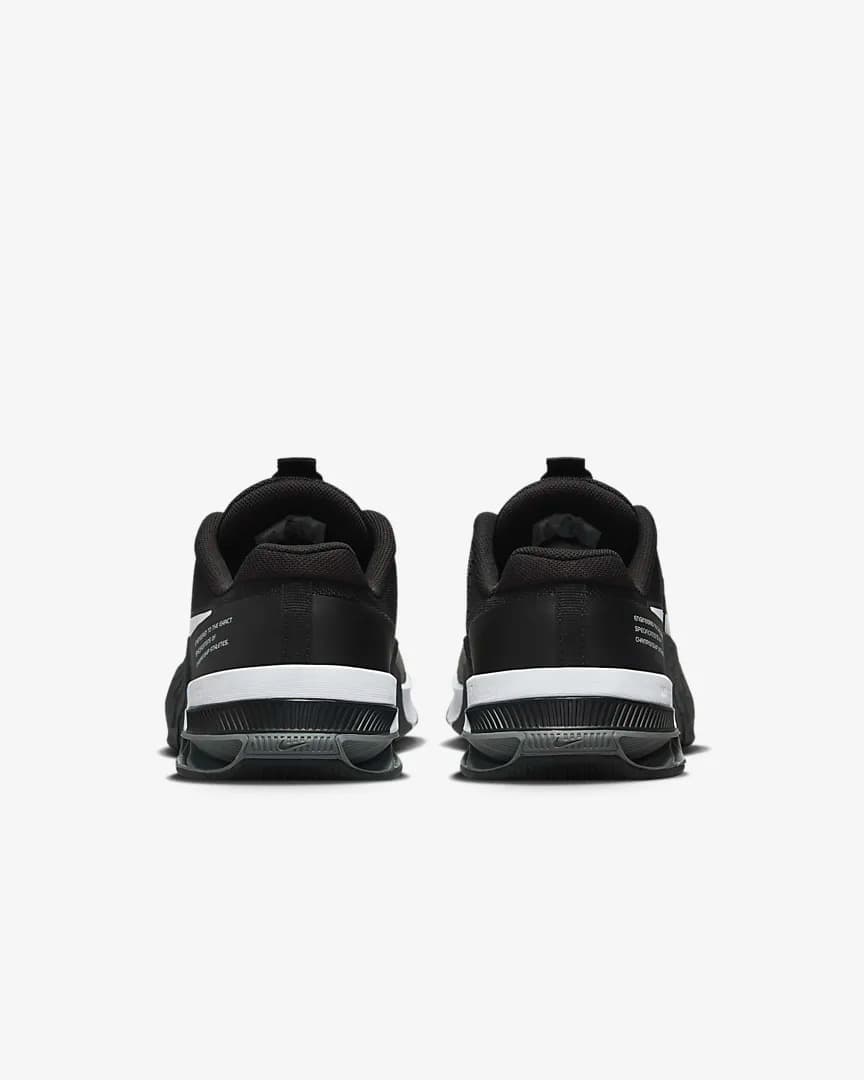 NIKE METCON 8 SNEAKERS (DO9328-001)