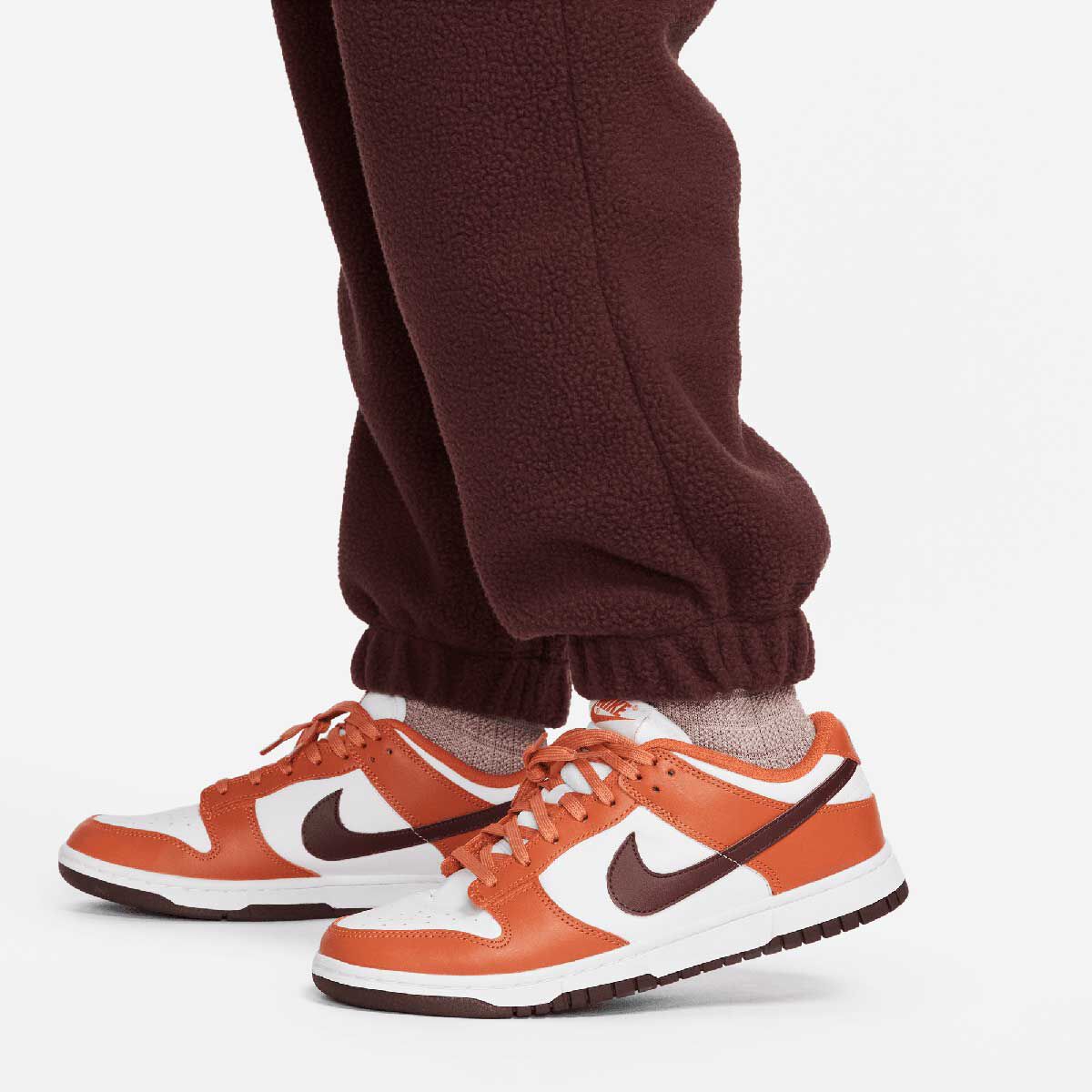 ШТАНИ NIKE W NSW PLSH JGGR (DQ6812-652)