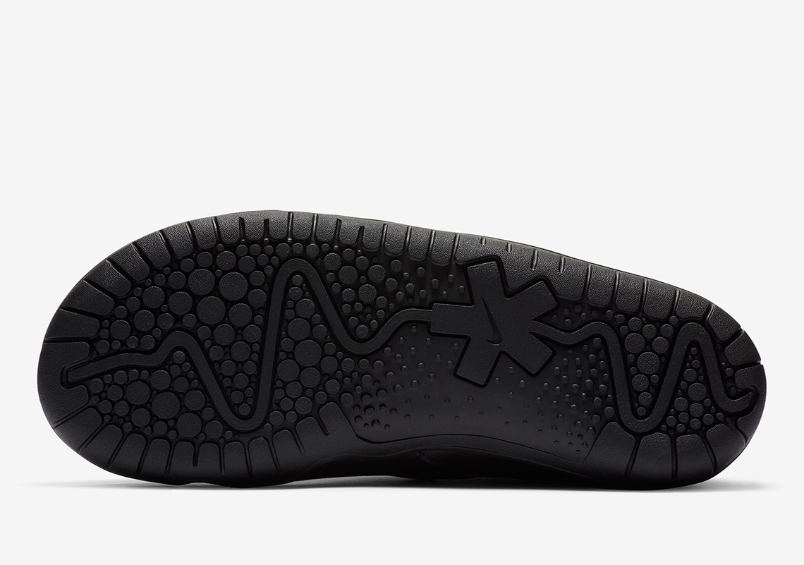 КРОСІВКИ NIKE ZOOM PULSE (CT1629-003)
