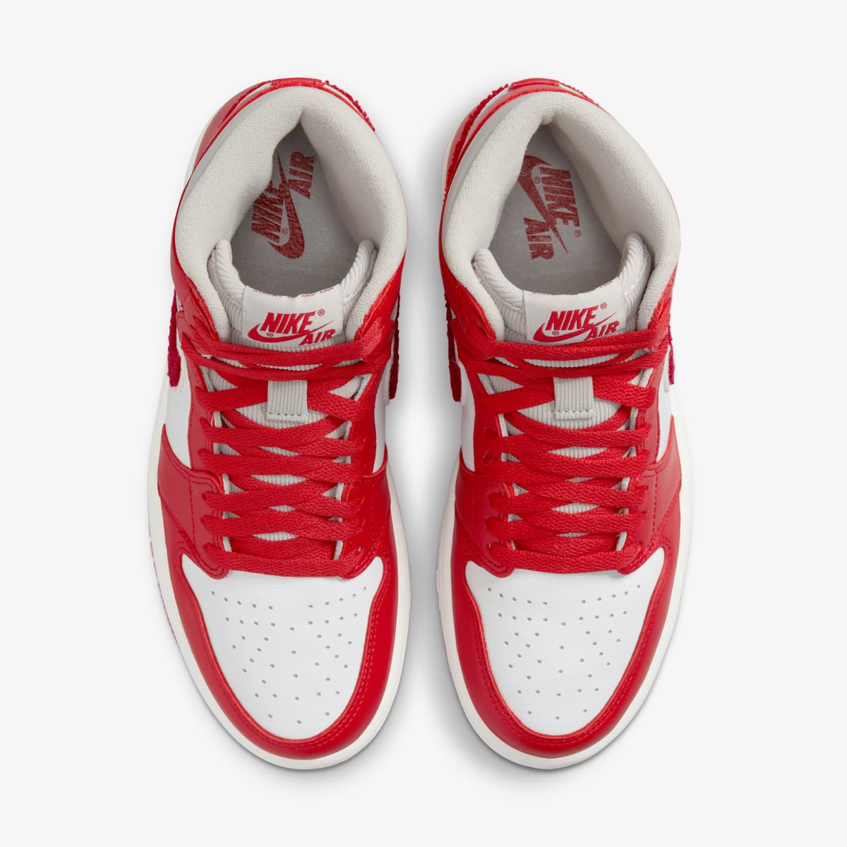 WMNS AIR JORDAN 1 RETRO HI OG SNEAKERS (DJ4891-061)