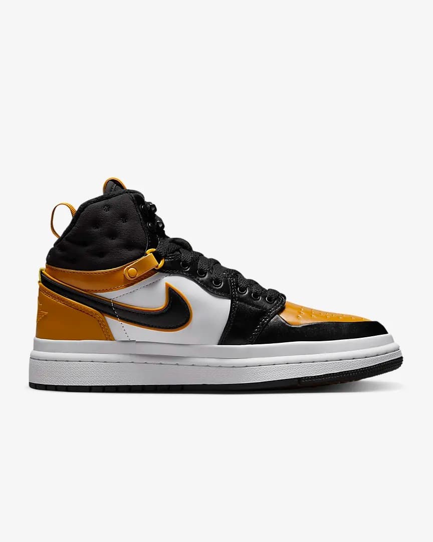 WMNS AIR JORDAN 1 ACCLIMAT SNEAKERS (DC7723-701)
