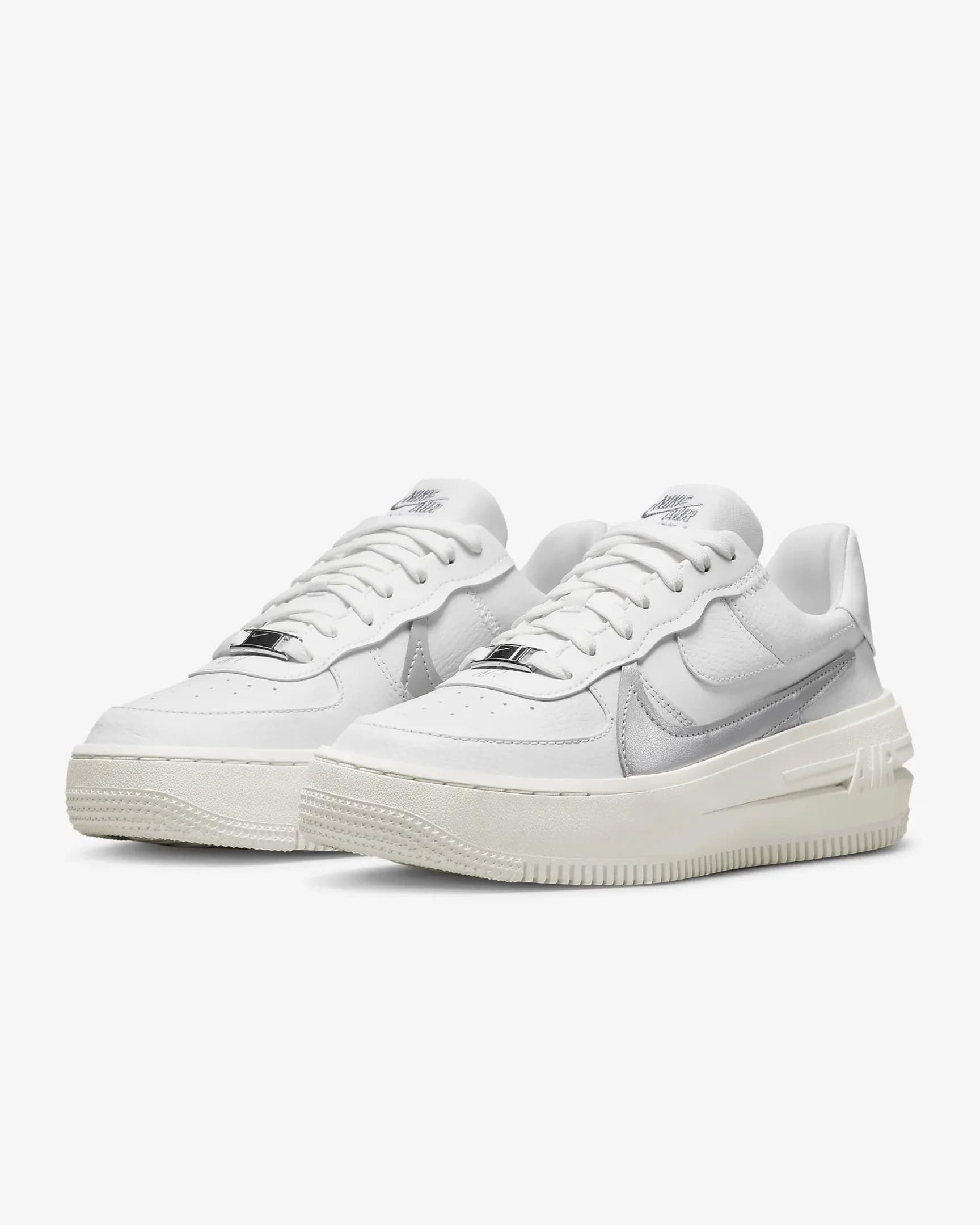 SNEAKERS W NIKE AF1 PLT.AF.ORM (DJ9946-101)