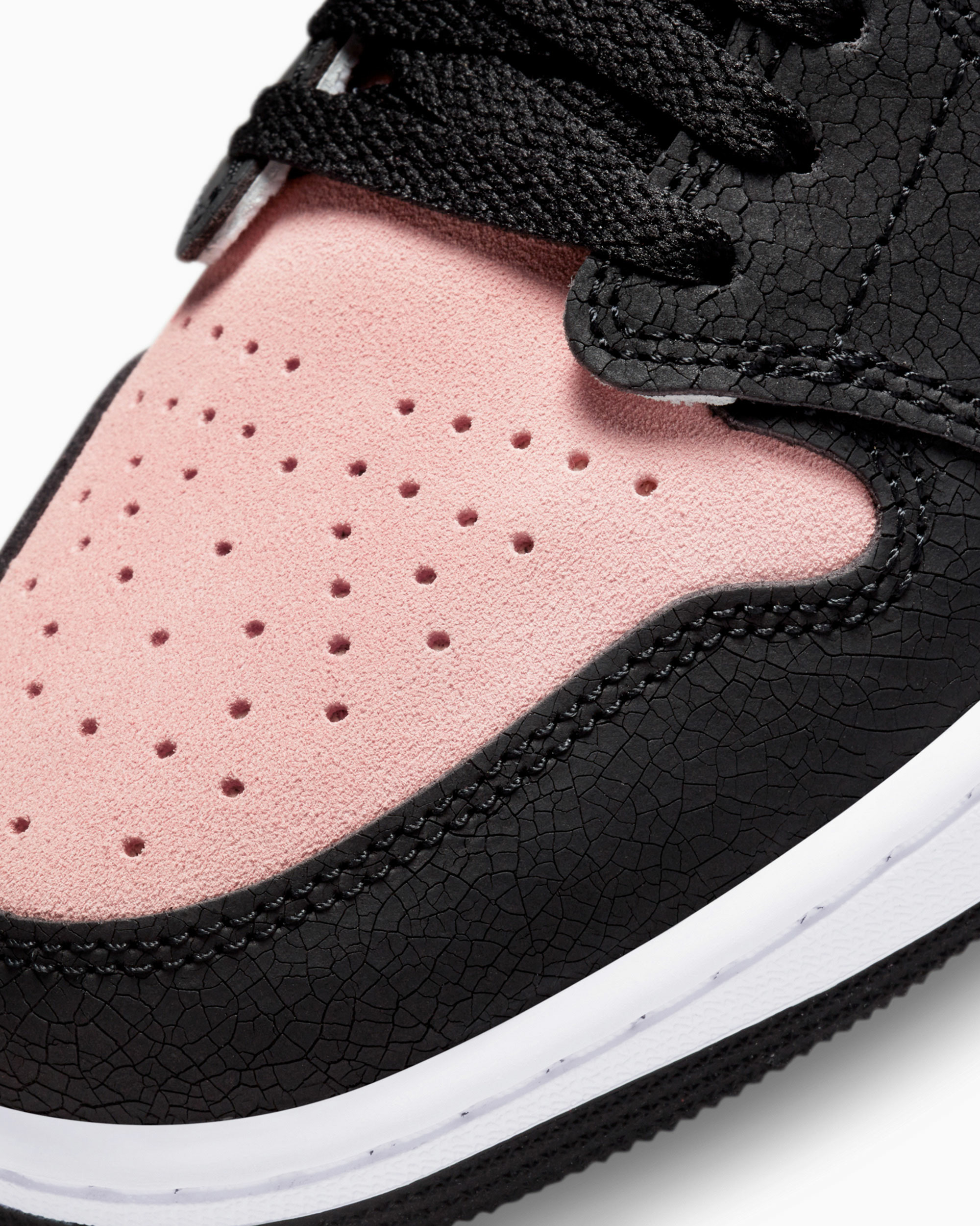 AIR JORDAN 1 RETRO LOW OG SNEAKERS (CZ0790-061)
