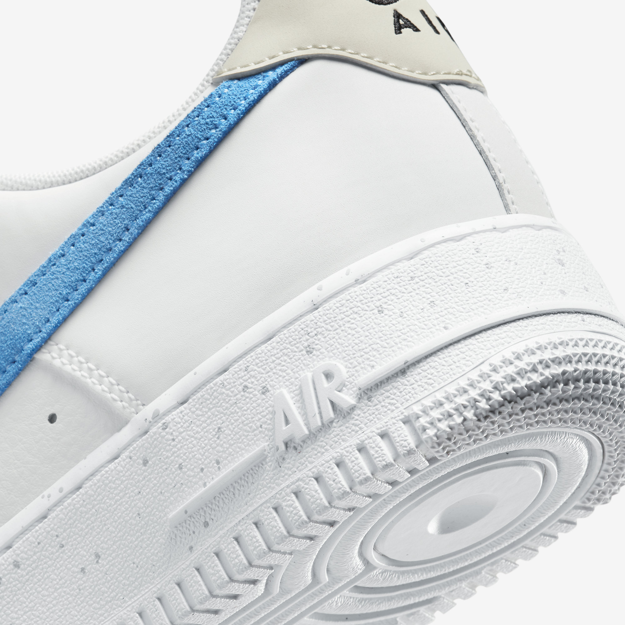 КРОССОВКИ NIKE AIR FORCE 1 07 (DV3491-100)