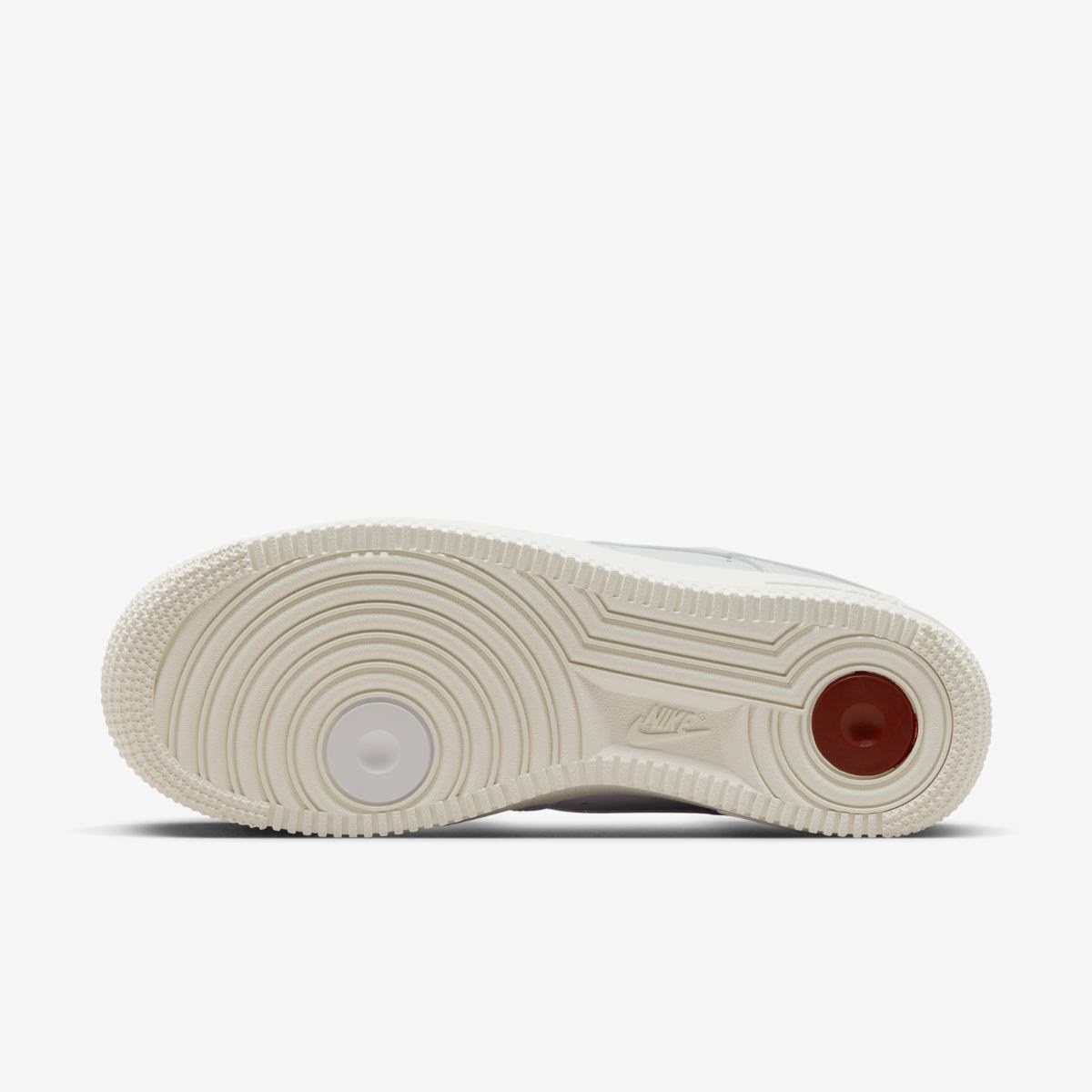 КРОСІВКИ NIKE WMNS AIR FORCE 1 07 PRM (DZ5616-100)