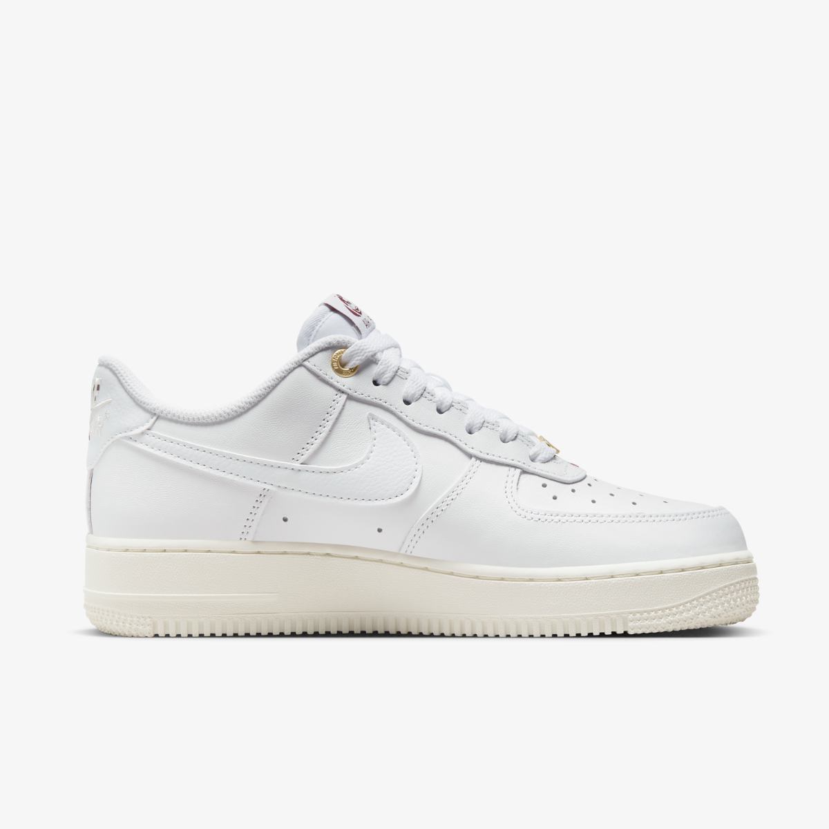 КРОСІВКИ NIKE WMNS AIR FORCE 1 07 PRM (DZ5616-100)
