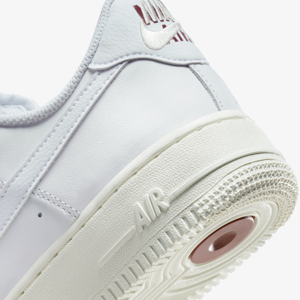 КРОСІВКИ NIKE WMNS AIR FORCE 1 07 PRM (DZ5616-100)