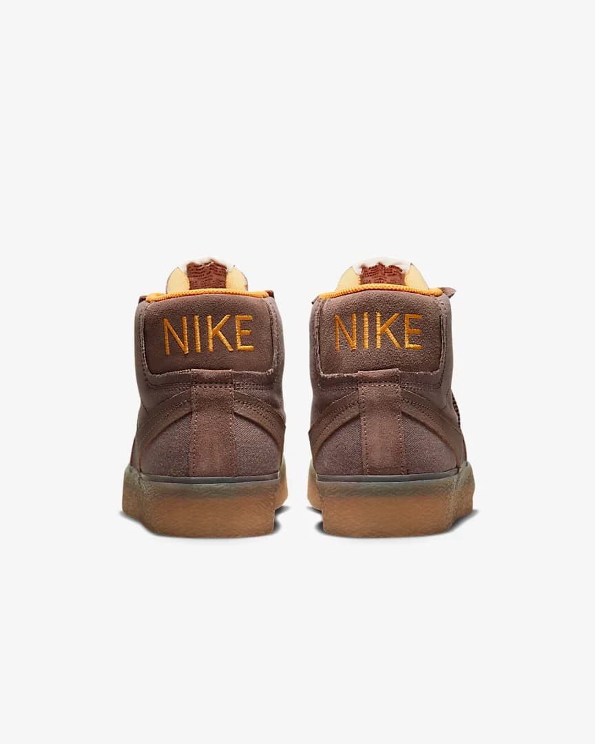 КРОССОВКИ NIKE SB ZOOM BLAZER MID PRM PLUS (DV5468-200)