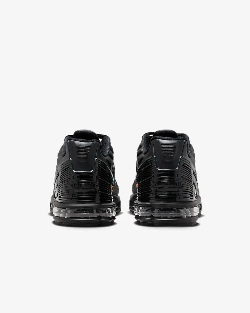 NIKE AIR MAX PLUS III PRM SNEAKERS (FD0671-001)