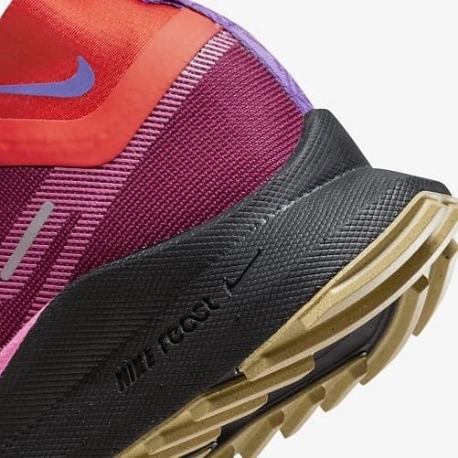 W NIKE REACT PEGASUS TRAIL 4 GTX SNEAKERS (FD0875-600)