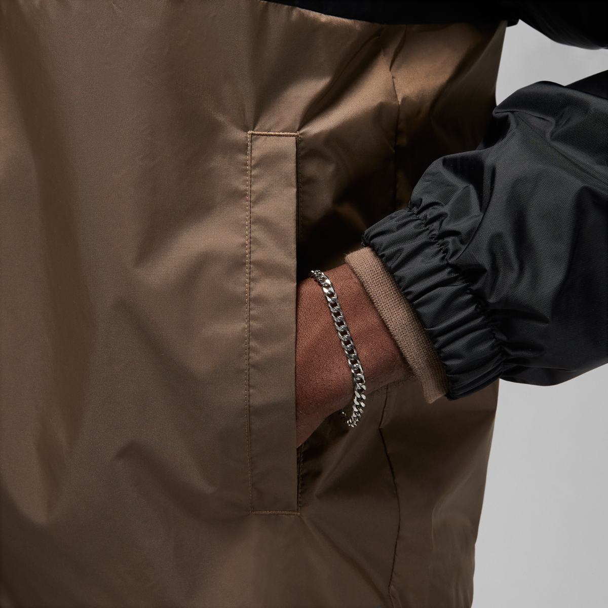 ВЕТРОВКА JORDAN M J ESS HBR WOVEN JACKET (DV7650-010)