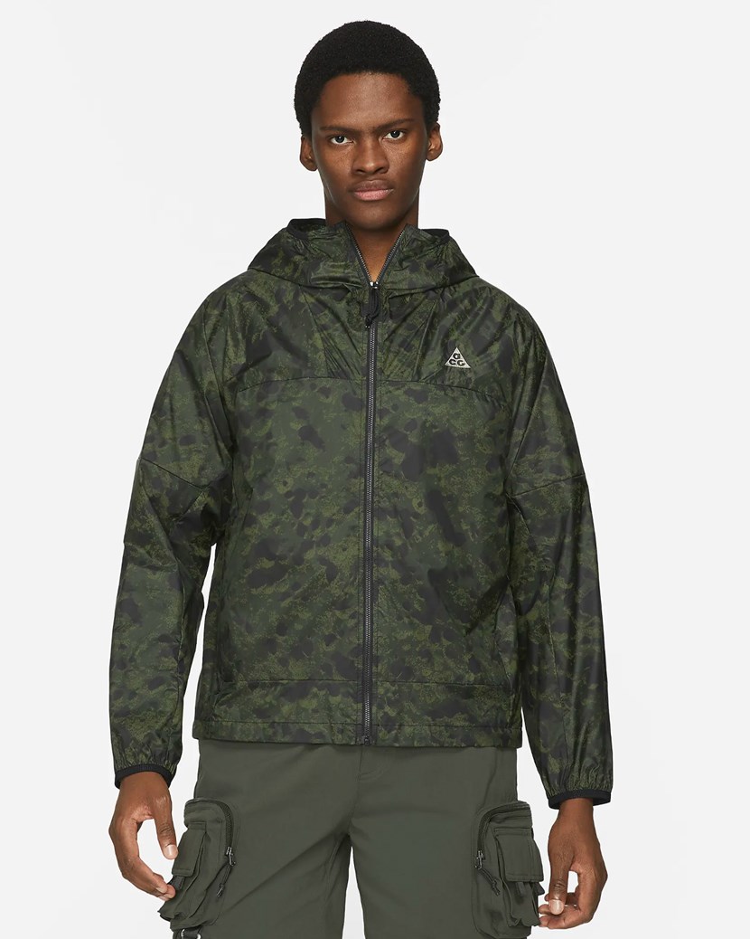 ВІТРОВКА NIKE M NRG WNDPF ACG CNDR CN JK AOP (DH7177-355)