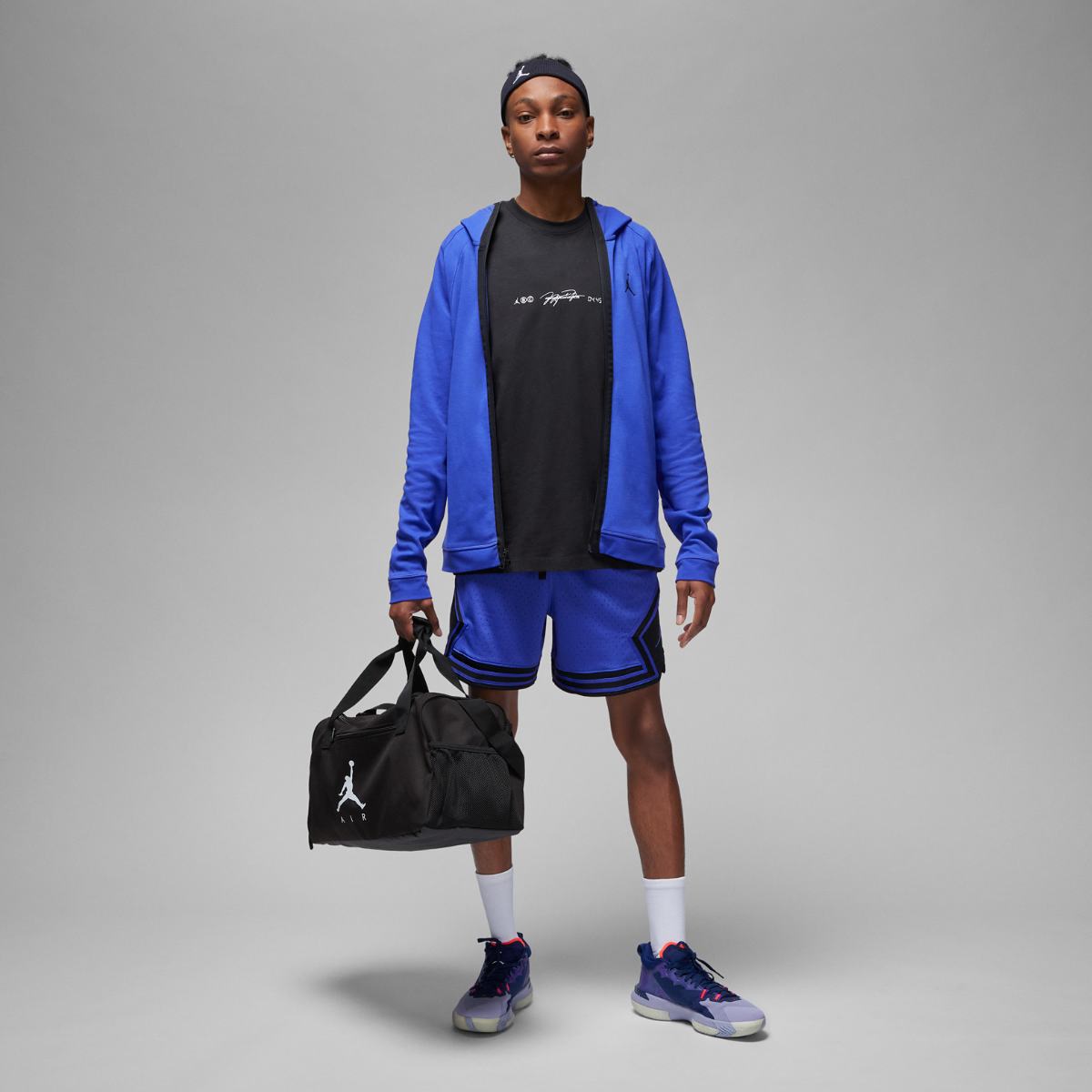 ФУТБОЛКА JORDAN M J DF SPRT GFX SS CREW (DV8448-010)